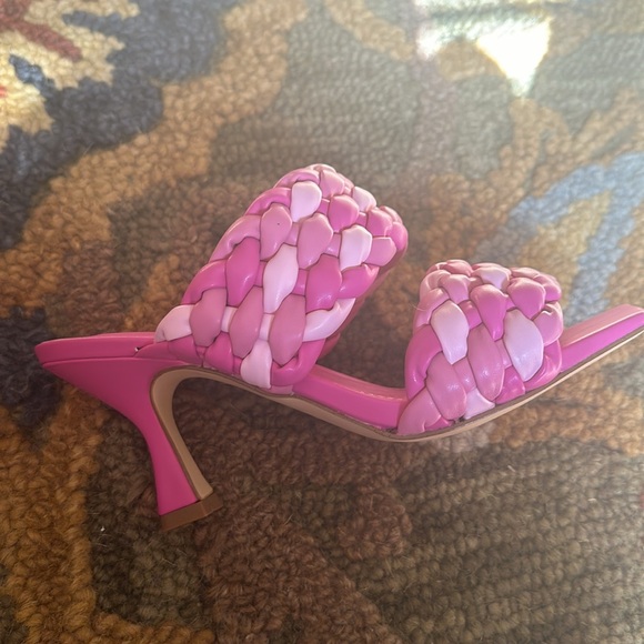Marc fisher pink sandals sz 8 - Picture 4 of 4